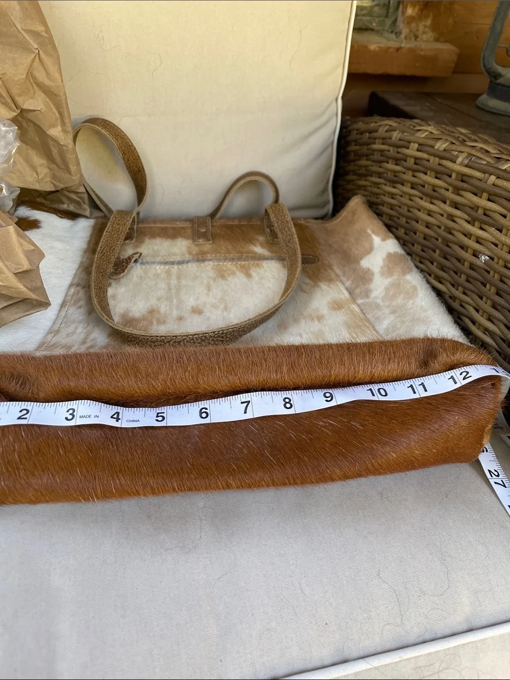 Cowhide tote bag - Picture 5 of 10